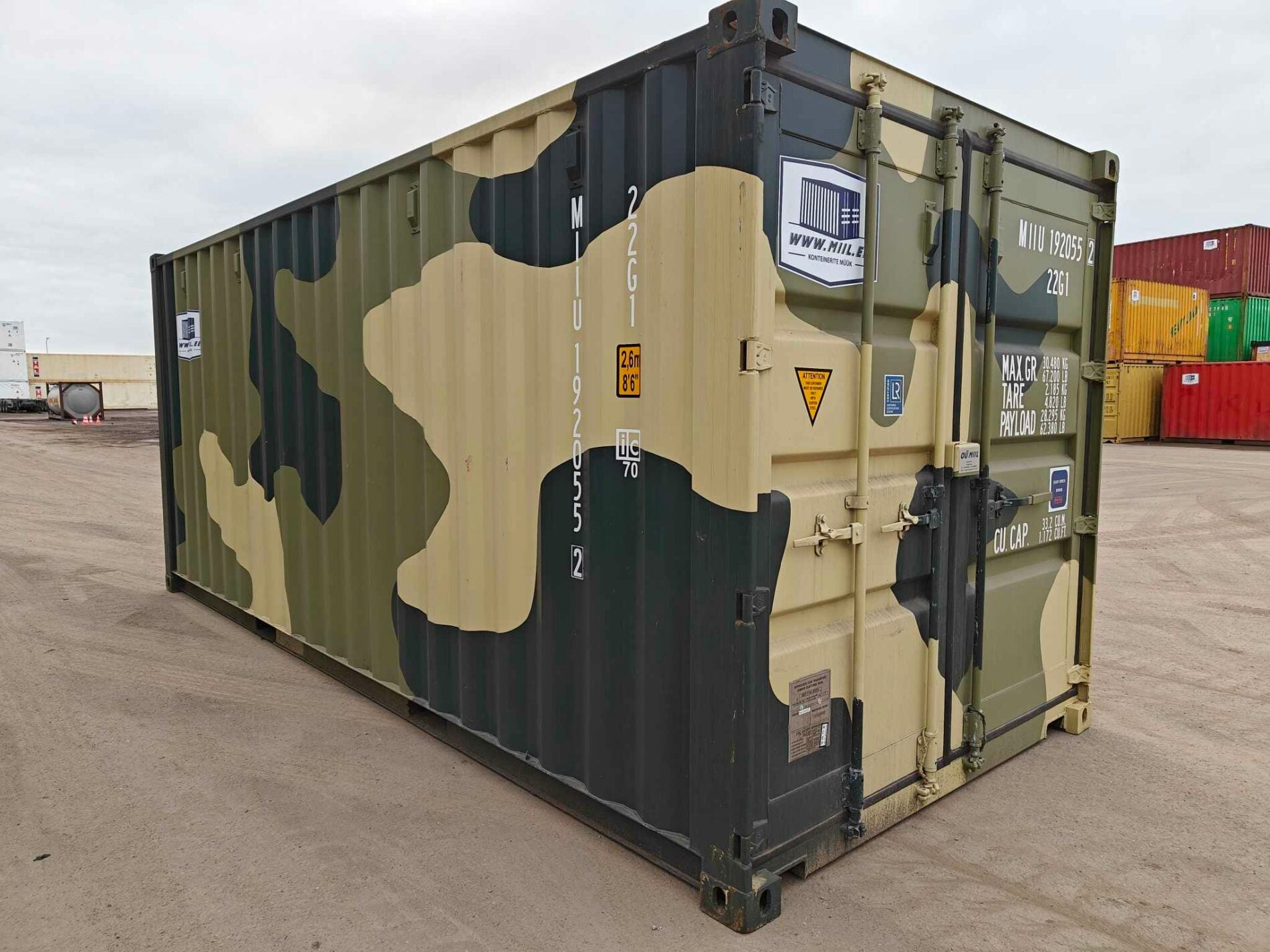 Contenedor usado de 20 pies verde militar