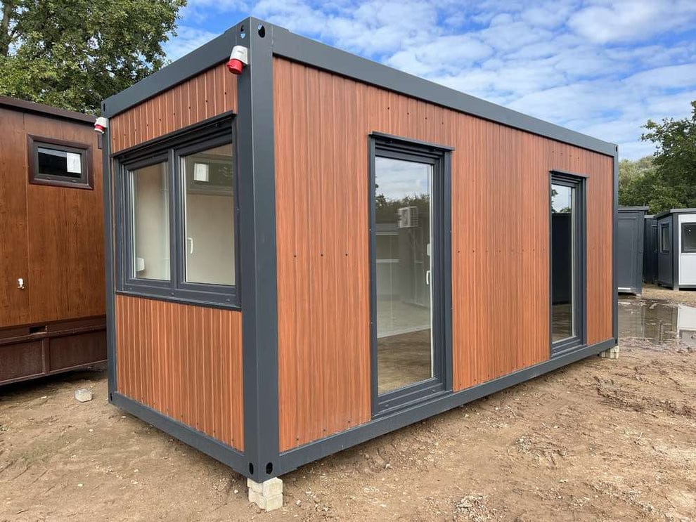 Contenedor Modular de Acero Profesional – Estructura Soldada y Aislada