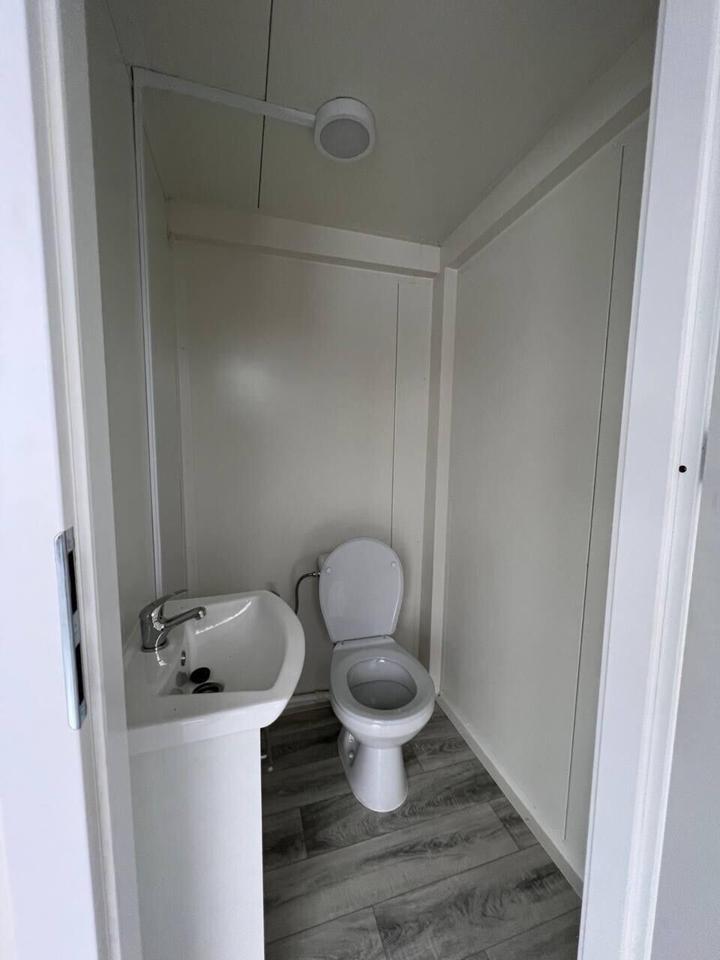 CONTENEDOR DE OFICINA 6x3m